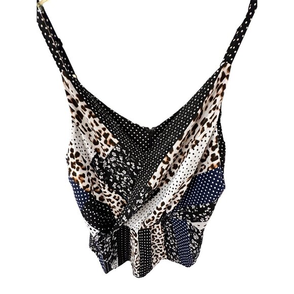 ✌️ 2/$40 ✌️New Cabi Adjustable Straps, Multi Patterned, Tank with Drawn in Waist - Picture 3 of 6